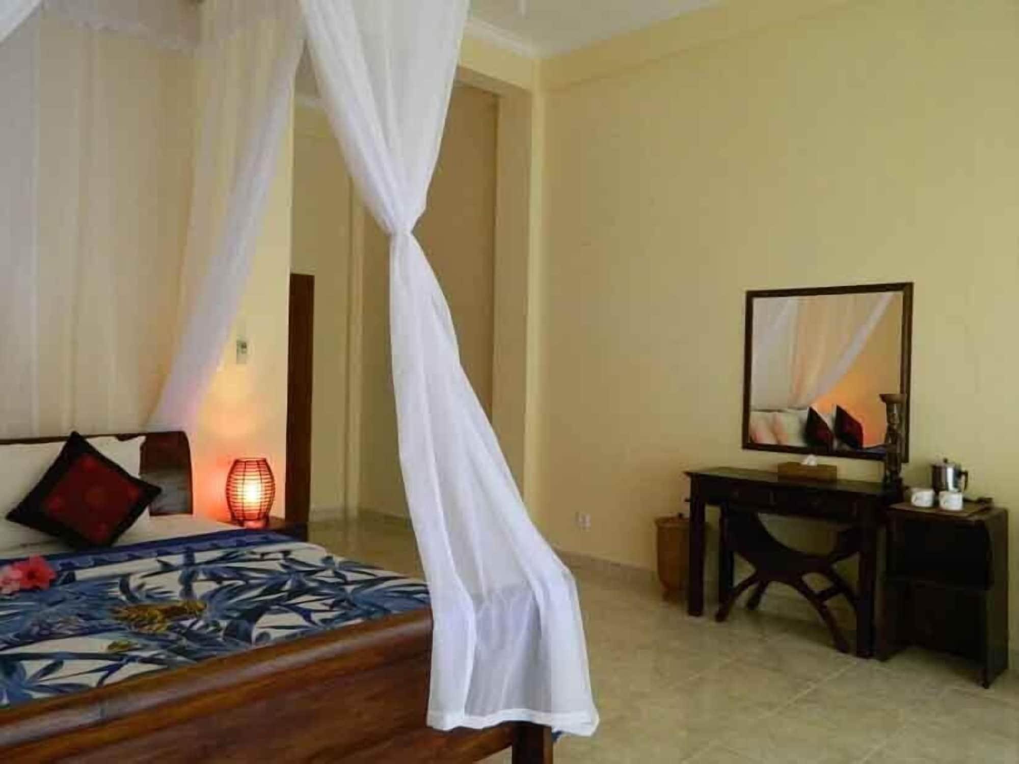 Bali Bhuana Beach Cottages Амед Екстер'єр фото