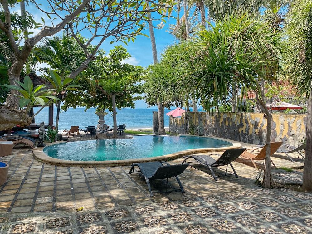 Bali Bhuana Beach Cottages Амед Екстер'єр фото