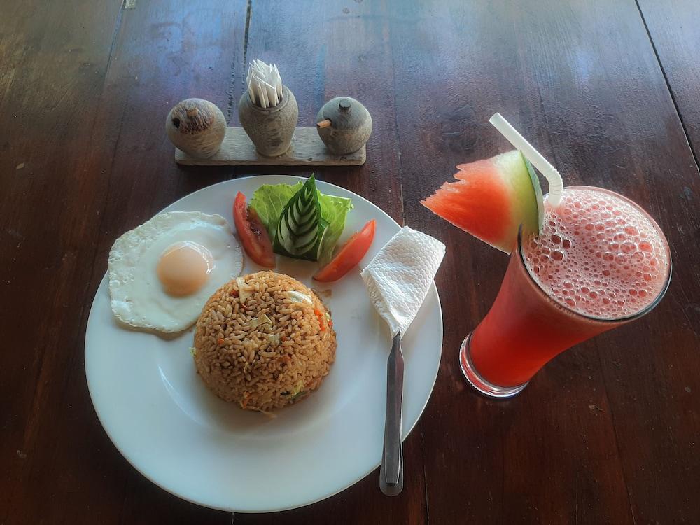 Bali Bhuana Beach Cottages Амед Екстер'єр фото