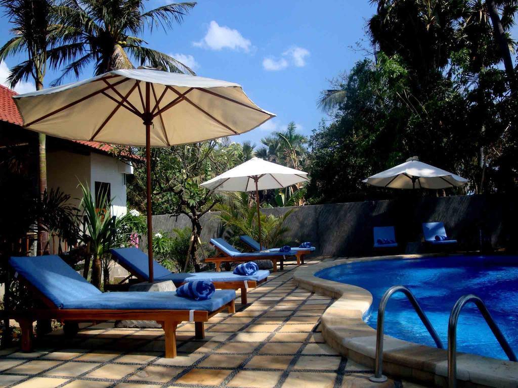 Bali Bhuana Beach Cottages Амед Екстер'єр фото