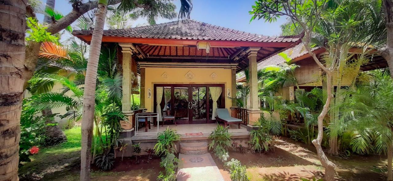 Bali Bhuana Beach Cottages Амед Екстер'єр фото