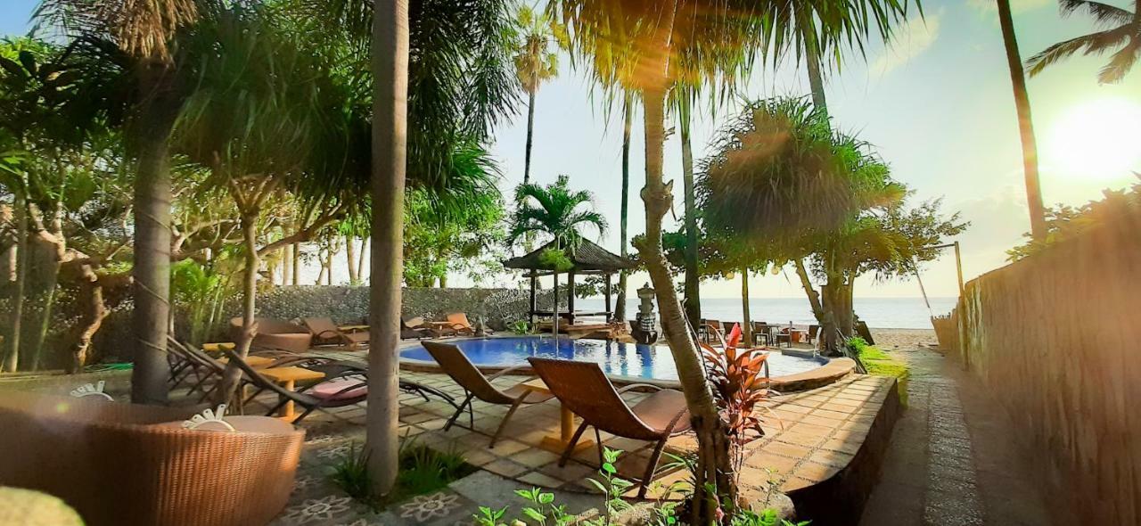 Bali Bhuana Beach Cottages Амед Екстер'єр фото